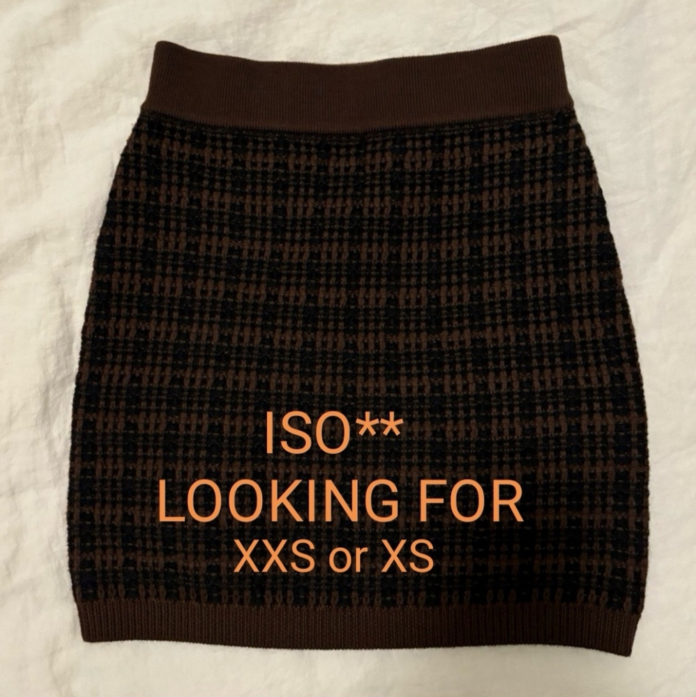 **ISO LOOKING FOR: Aritzia Babaton Salvatore Skirt in Size XXS or XS